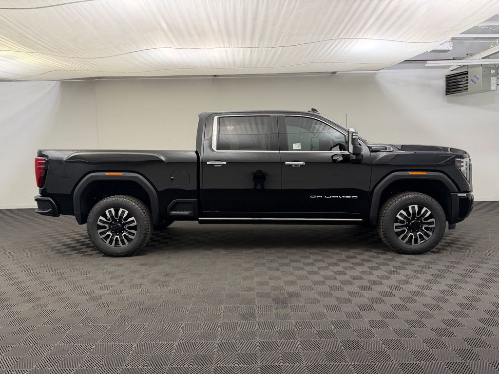 2026 GMC Sierra 3500HD Denali Ultimate - Photo 8