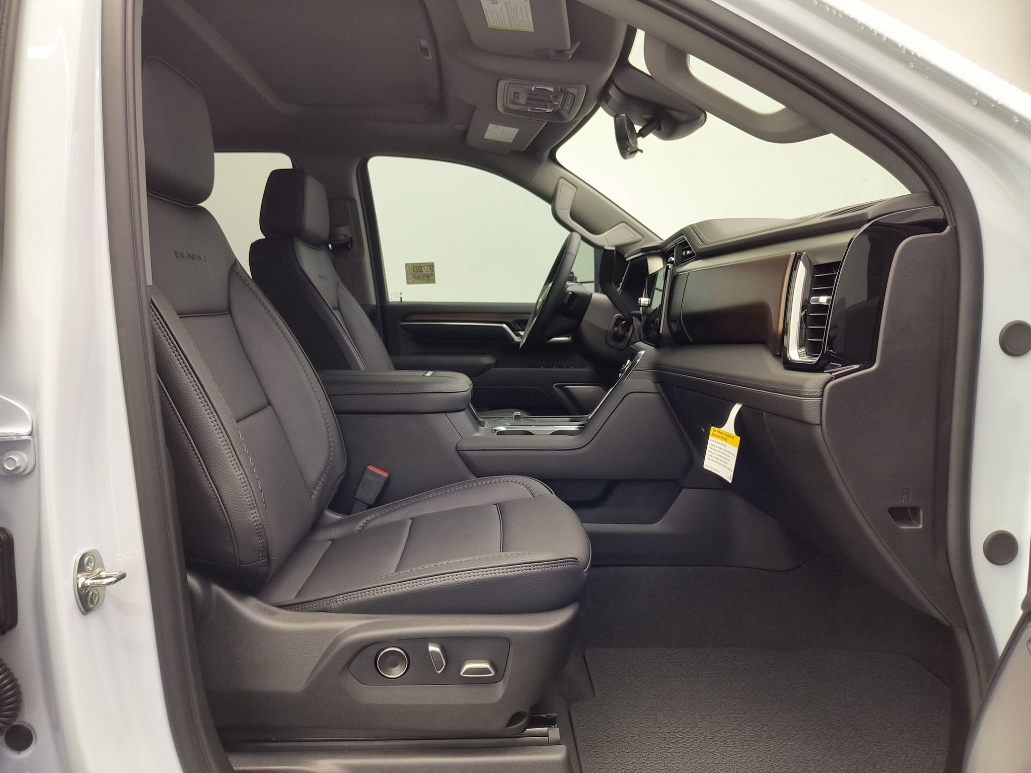 2026 GMC Sierra 2500HD Denali - Photo 30