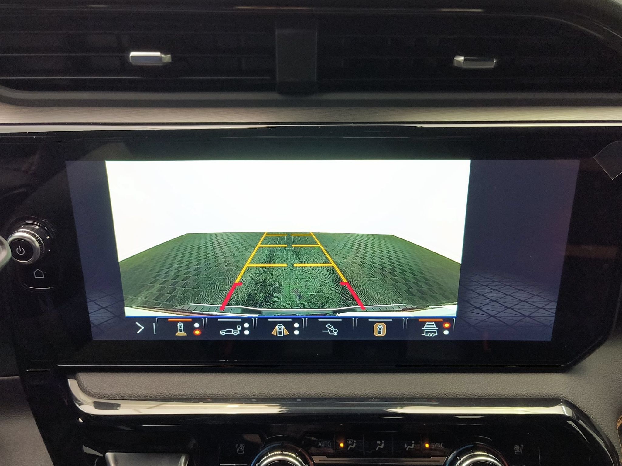 2026 GMC Sierra 2500HD AT4 - Photo 27