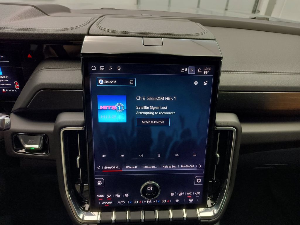 2026 GMC Yukon Denali - Photo 21
