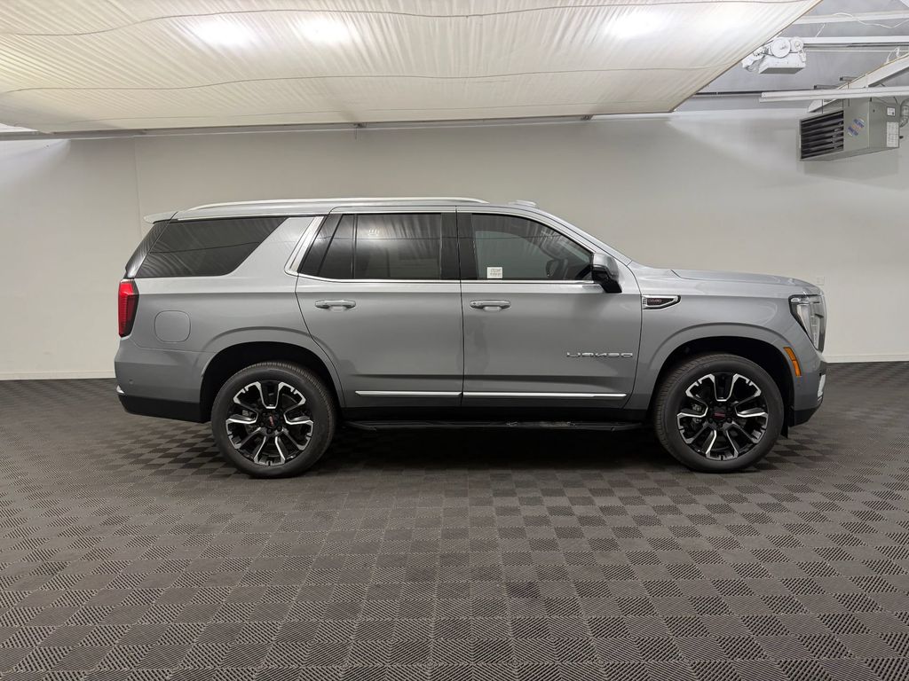 2026 GMC Yukon Denali - Photo 8