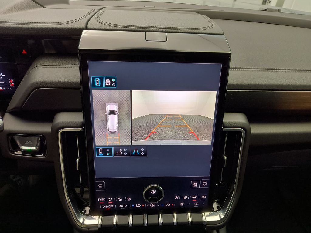 2026 GMC Yukon Denali - Photo 20