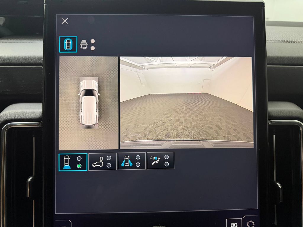 2026 GMC Yukon Denali - Photo 22