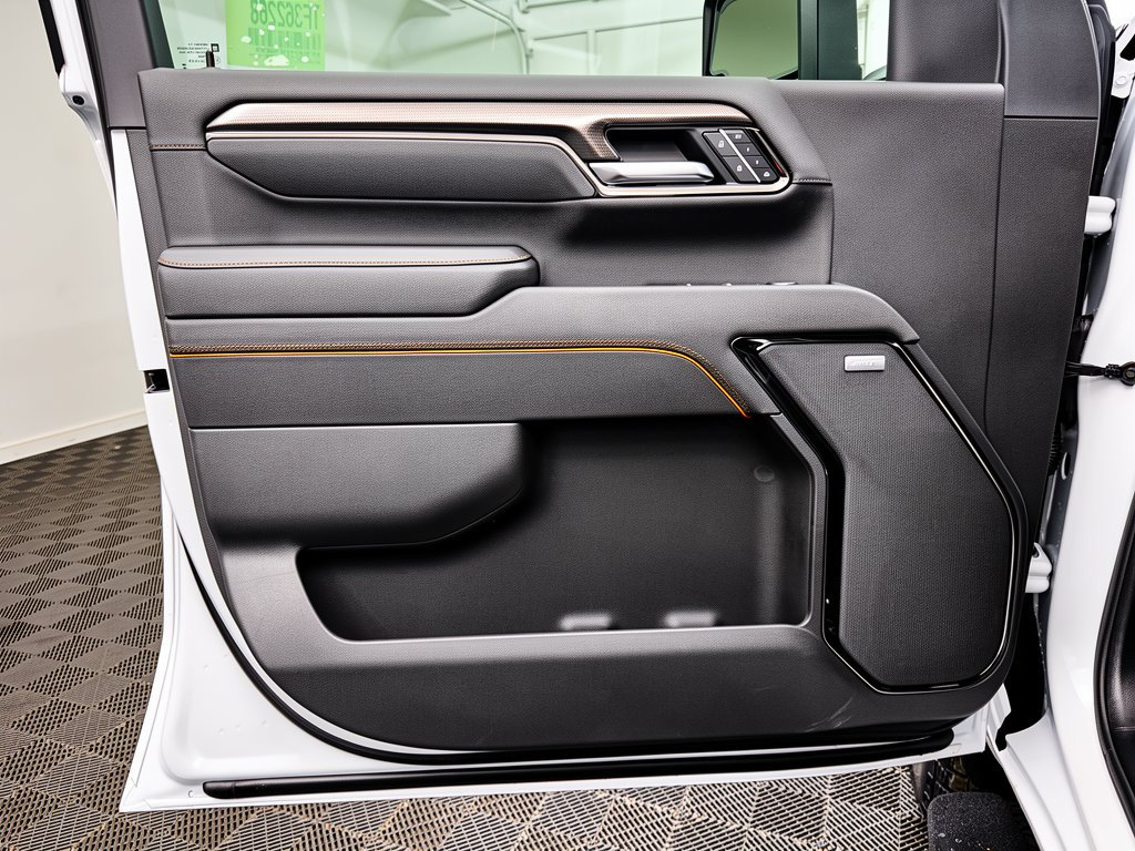 2026 GMC Sierra 2500HD AT4 - Photo 14