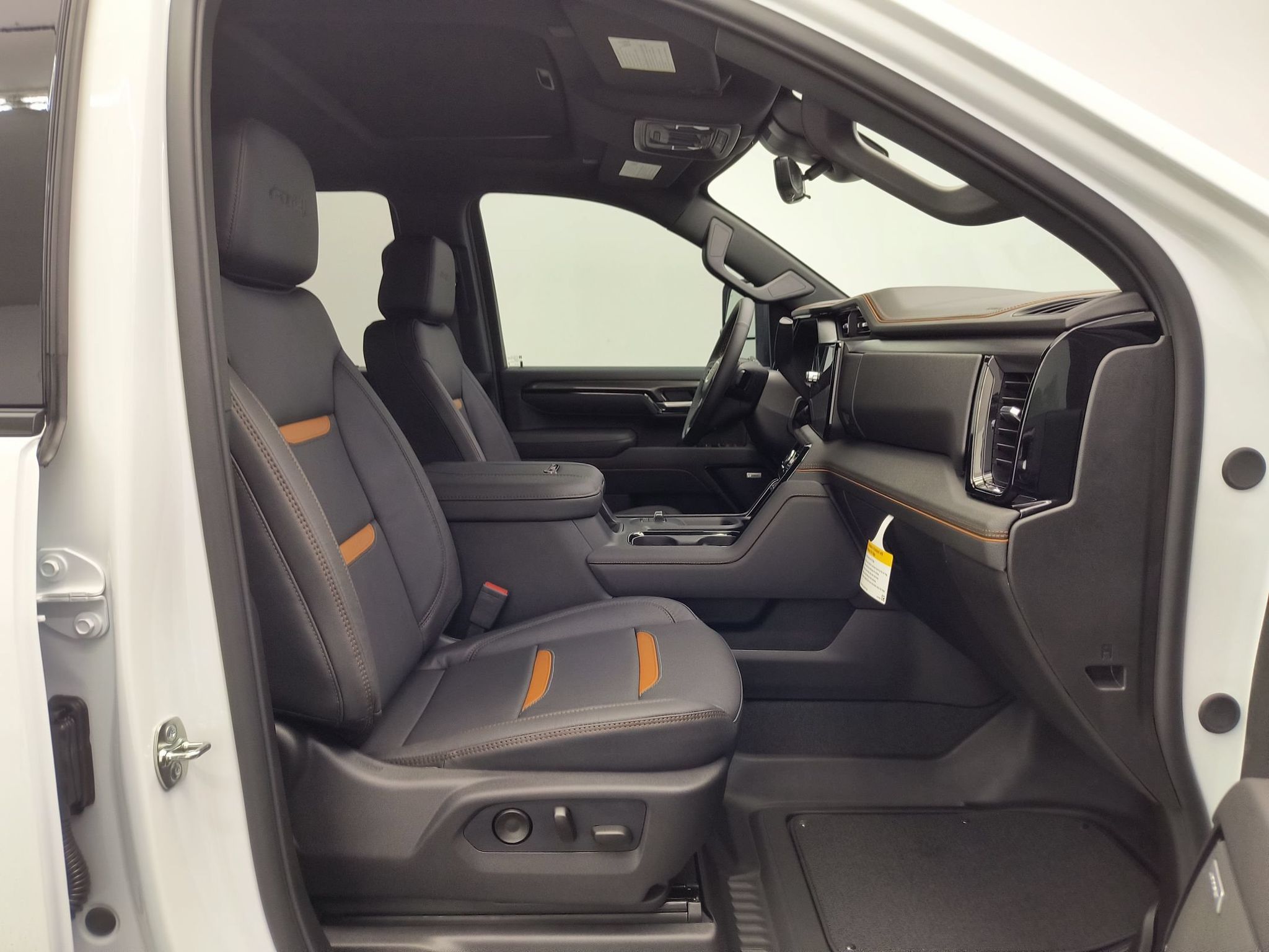 2026 GMC Sierra 2500HD AT4 - Photo 31
