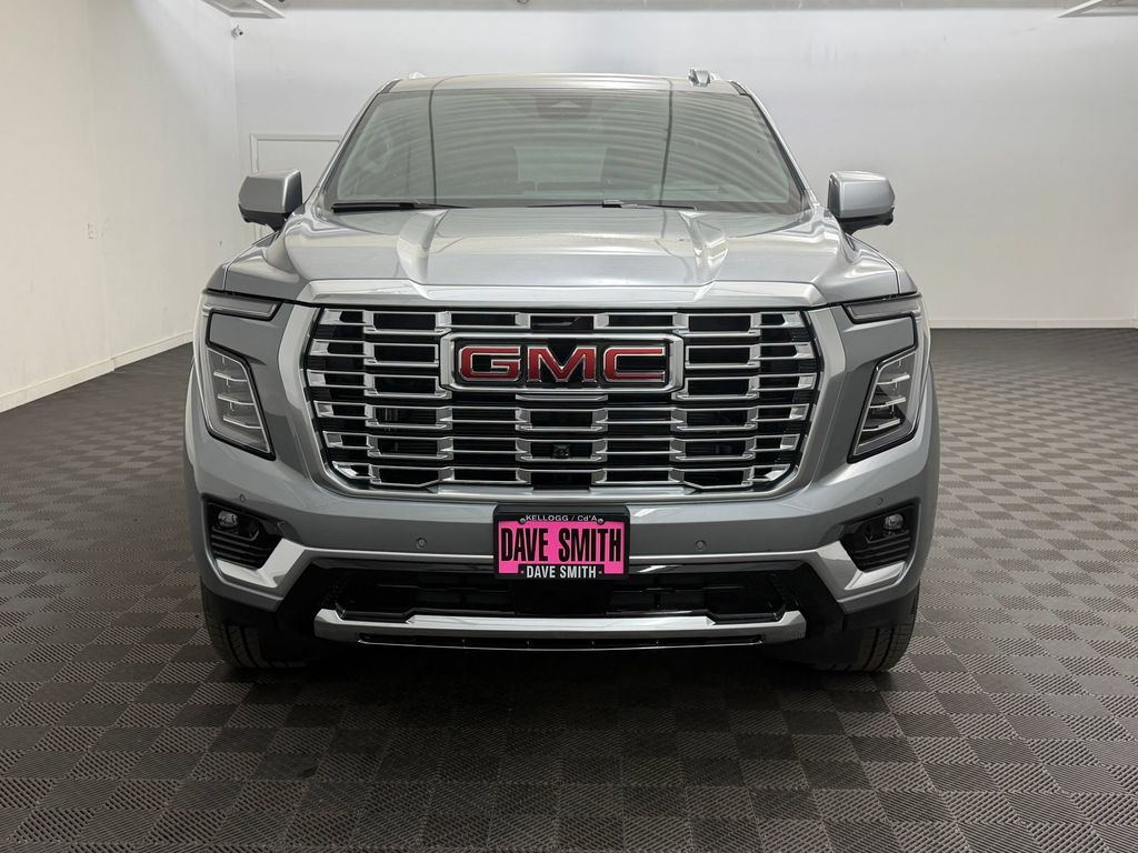 2026 GMC Yukon Denali - Photo 6