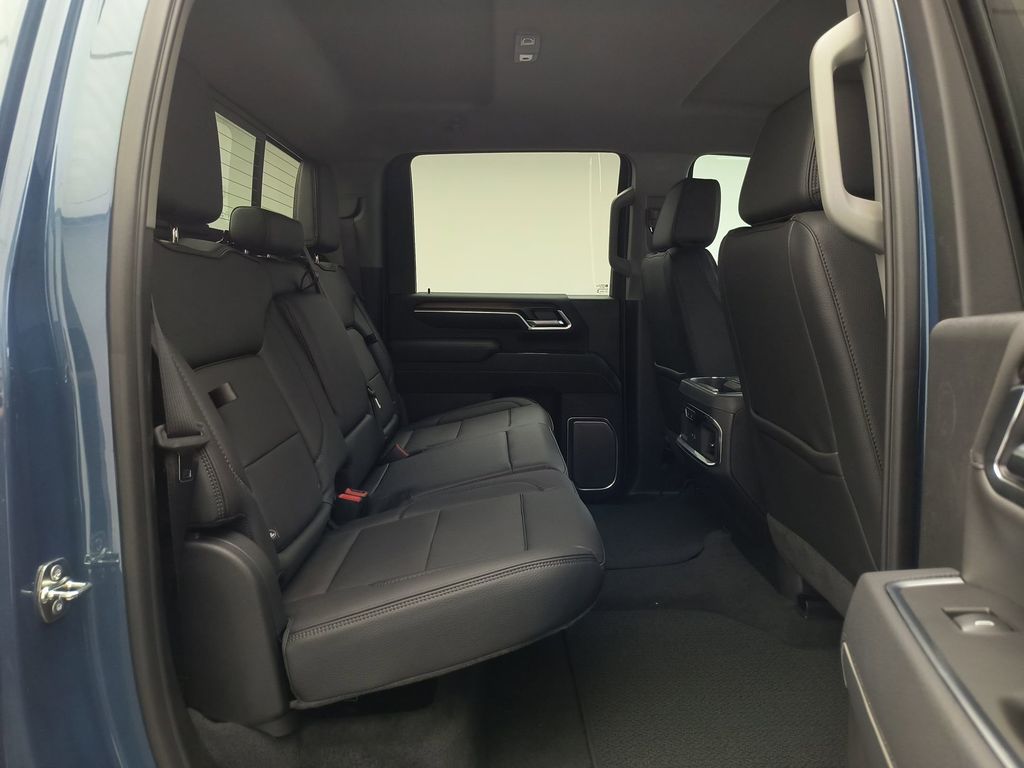 2026 GMC Sierra 3500HD Denali - Photo 30
