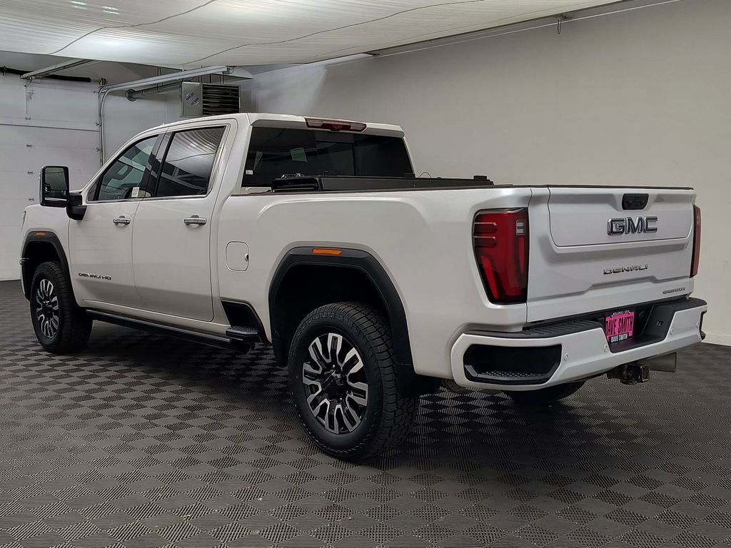 Used 2024 GMC Sierra 2500 Denali Ultimate Truck Crew Cab