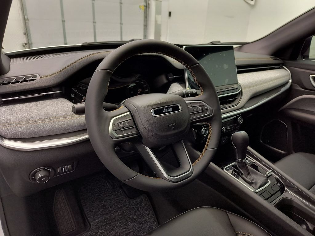 New 2026 Jeep Compass Lati 4 Door Wagon