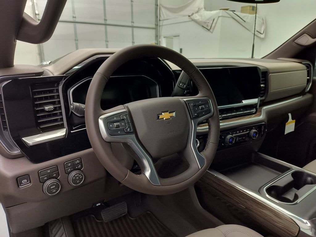 New 2026 Chevrolet Silverado 2500 LT Crew Cab