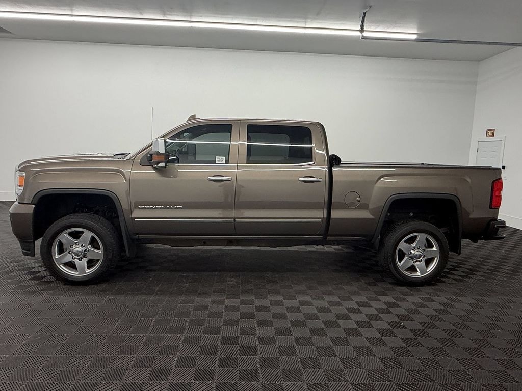 Used 2015 GMC Sierra 2500 Denali Truck Crew Cab