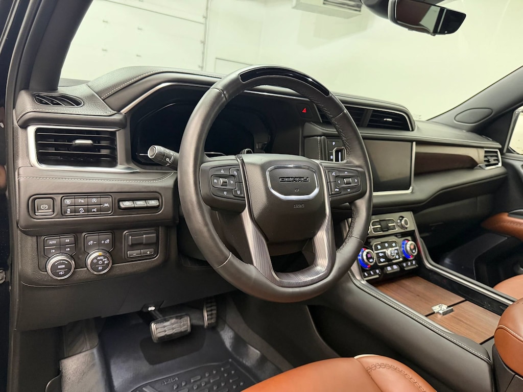 Used 2023 GMC Yukon Denali Ultimate SUV