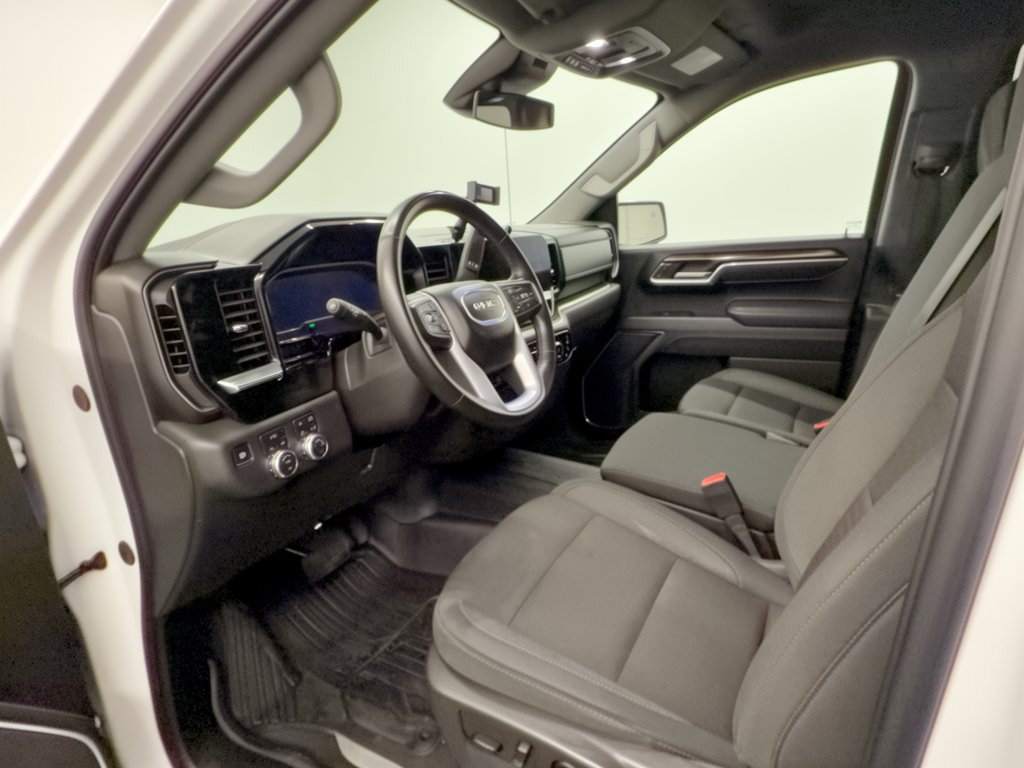 Used 2025 GMC Sierra 1500 SLE Truck Crew Cab