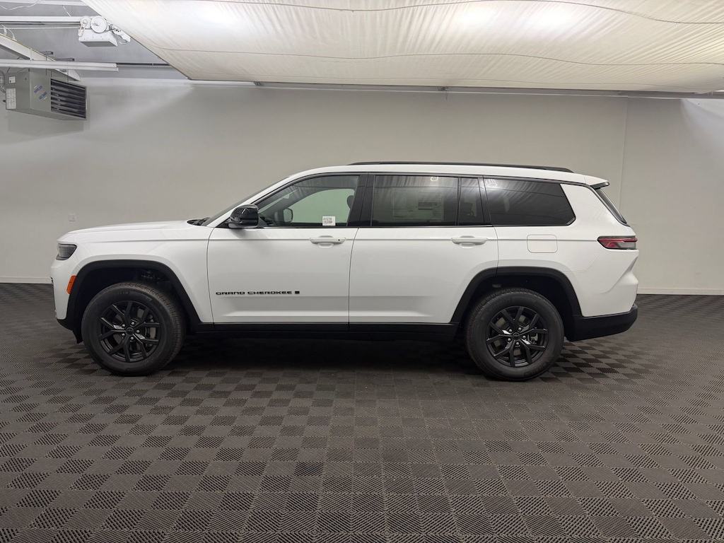New 2027 Jeep Grand Cherokee L Laredo Altitude Sport Utility