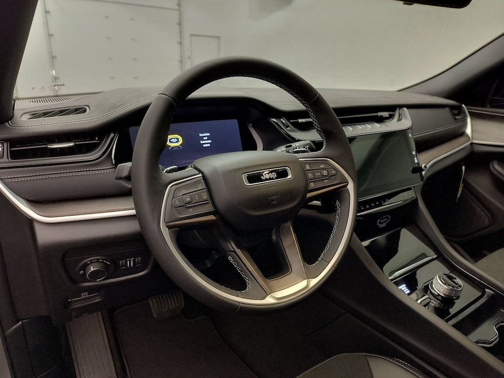 New 2027 Jeep Grand Cherokee L Laredo Altitude Sport Utility