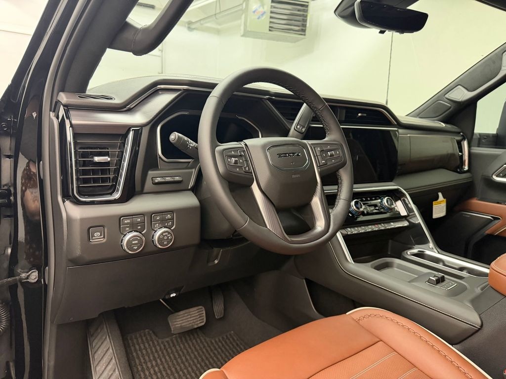 New 2026 GMC Sierra 3500 Denali Ultimate DRW Crew Cab