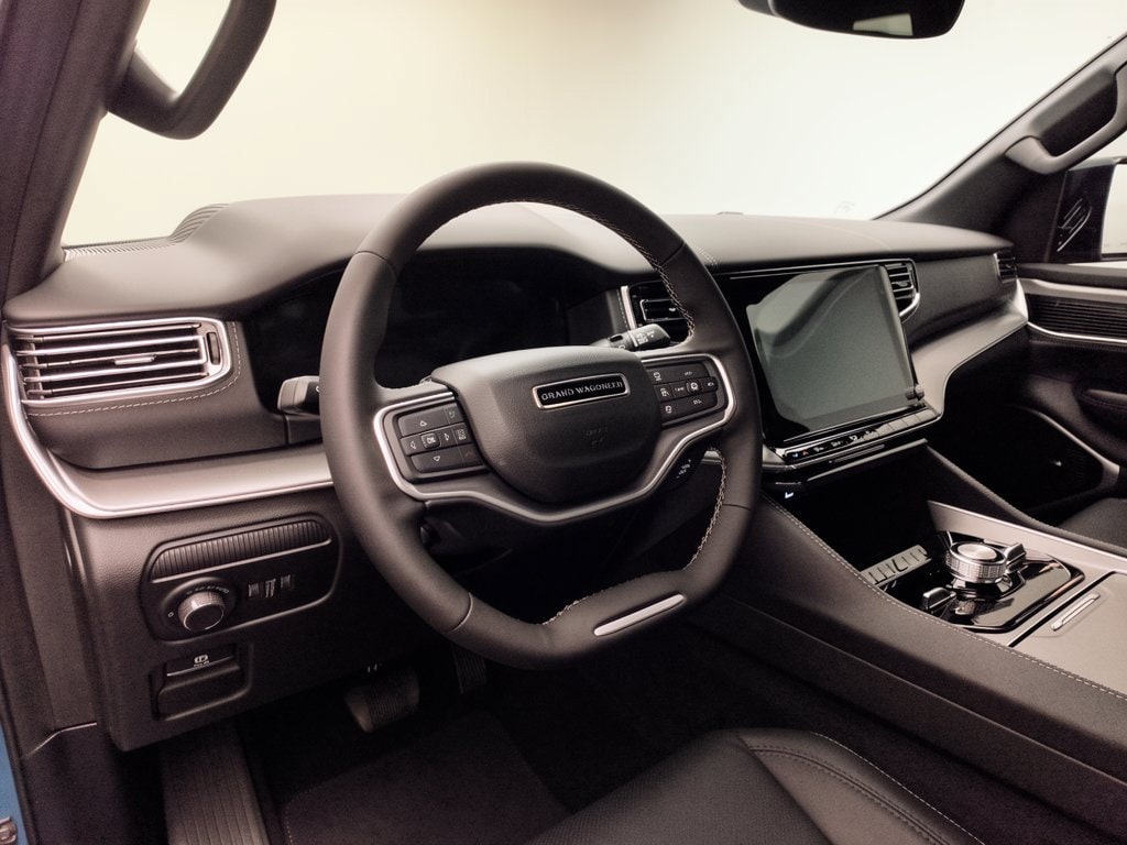 New 2026 Jeep Grand Wagoneer Limited Reserve Sport Utility
