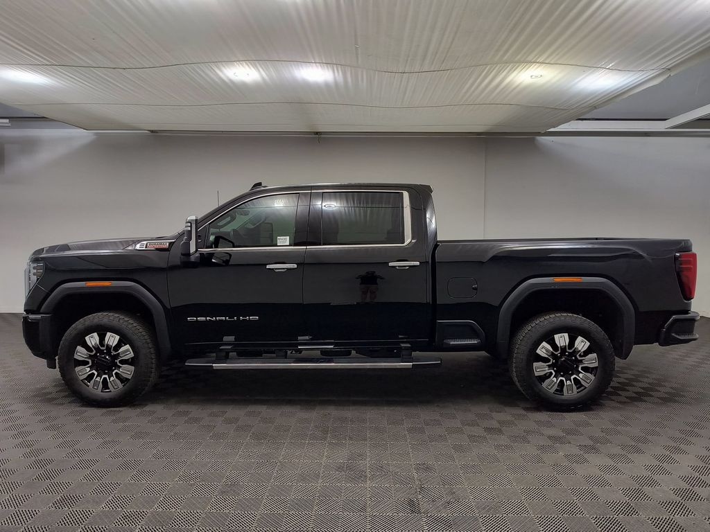 Used 2024 GMC Sierra 2500 Denali Truck Crew Cab