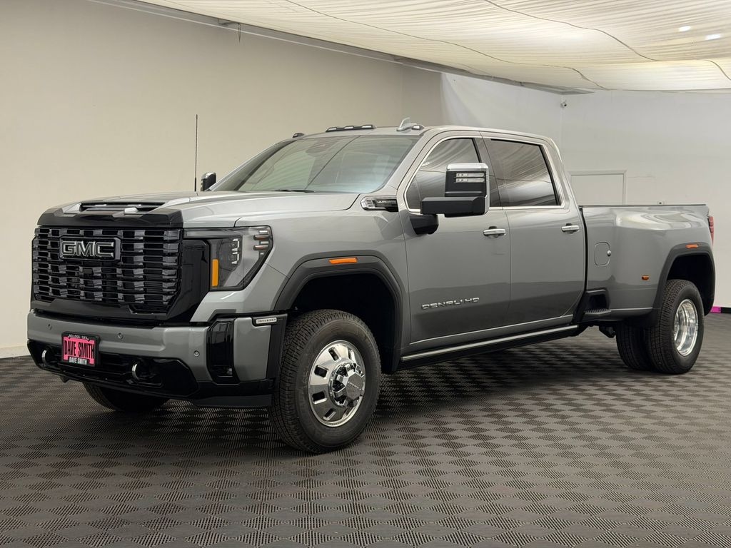 New 2026 GMC Sierra 3500 Denali Ultimate DRW Crew Cab