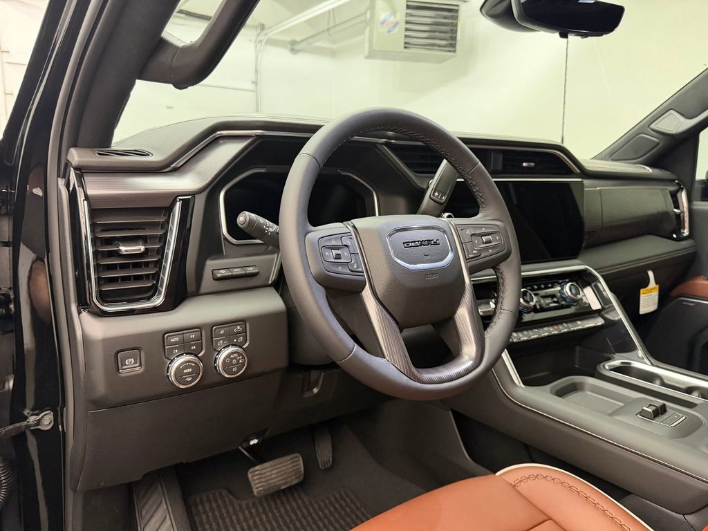 New 2026 GMC Sierra 3500 Denali Ultimate DRW Crew Cab