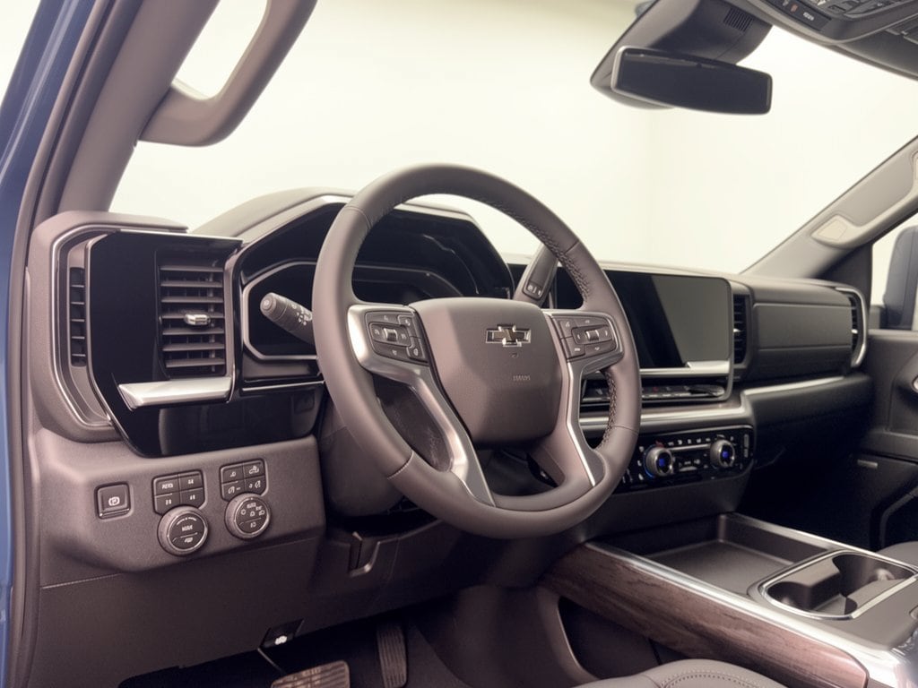 New 2026 Chevrolet Silverado 3500 LTZ Crew Cab