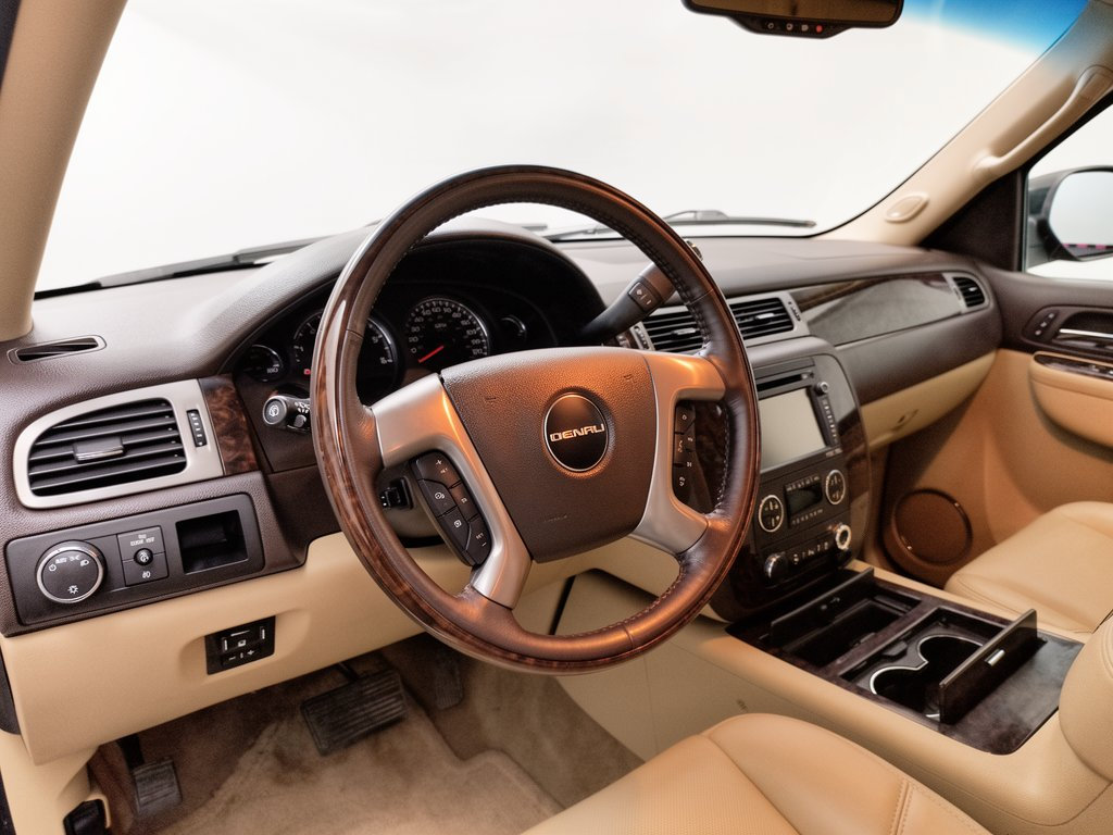 Used 2014 GMC Yukon XL 1500 Denali SUV