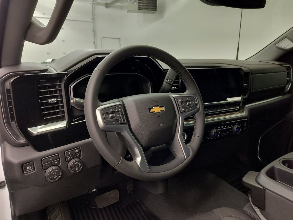 New 2026 Chevrolet Silverado 3500 LT Crew Cab