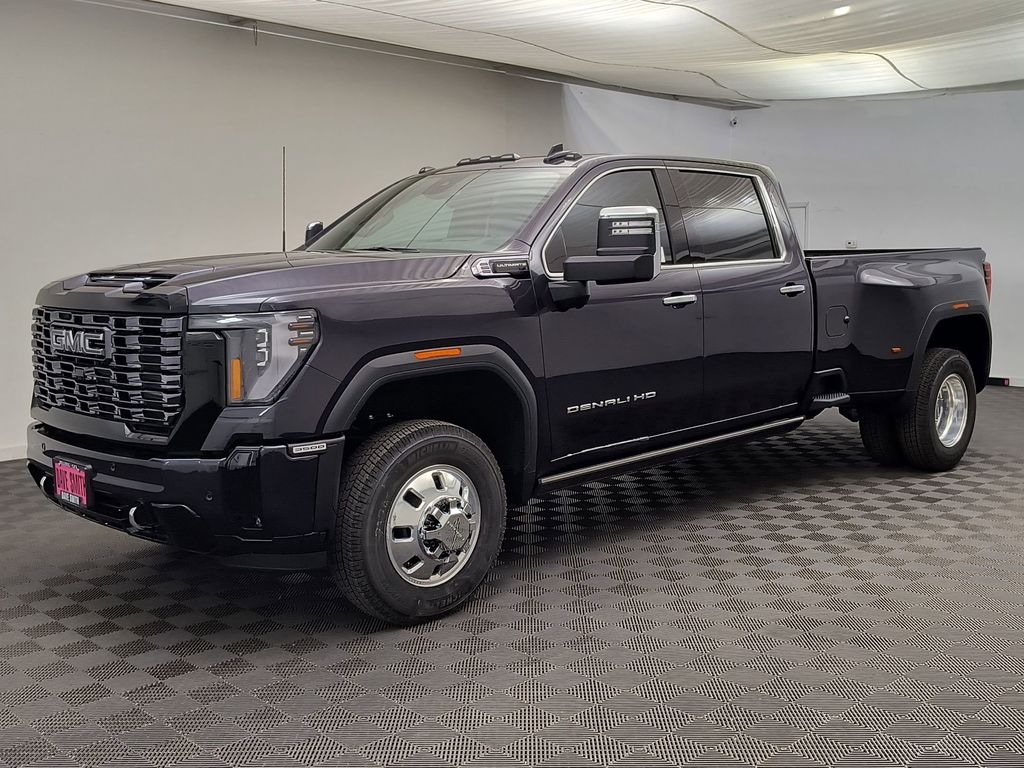 New 2026 GMC Sierra 3500 Denali Ultimate DRW Crew Cab