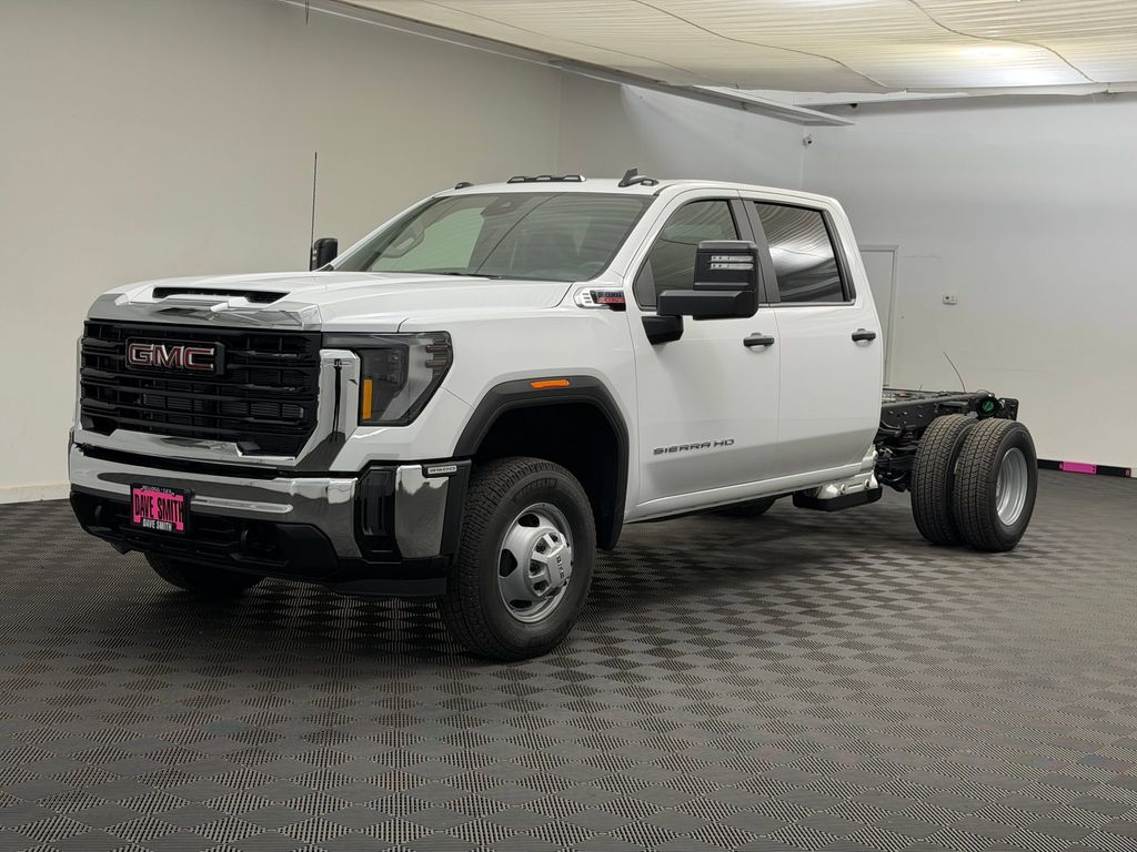 2026 GMC Sierra 3500 Chassis Cab