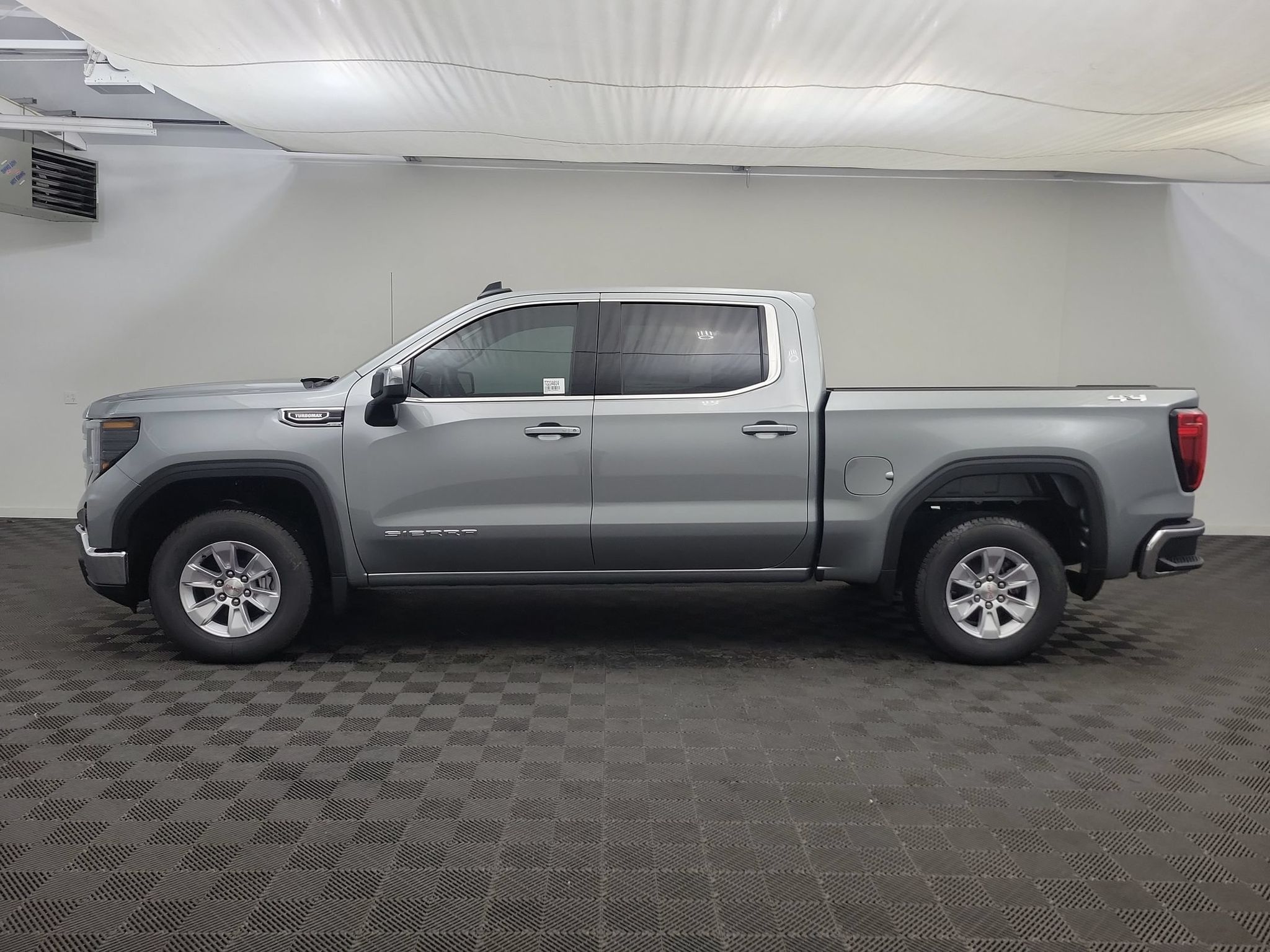 New 2026 GMC Sierra 1500 SLE Crew Cab