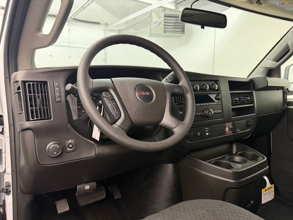 New 2026 GMC Savana 3500 Work Van Cargo Van