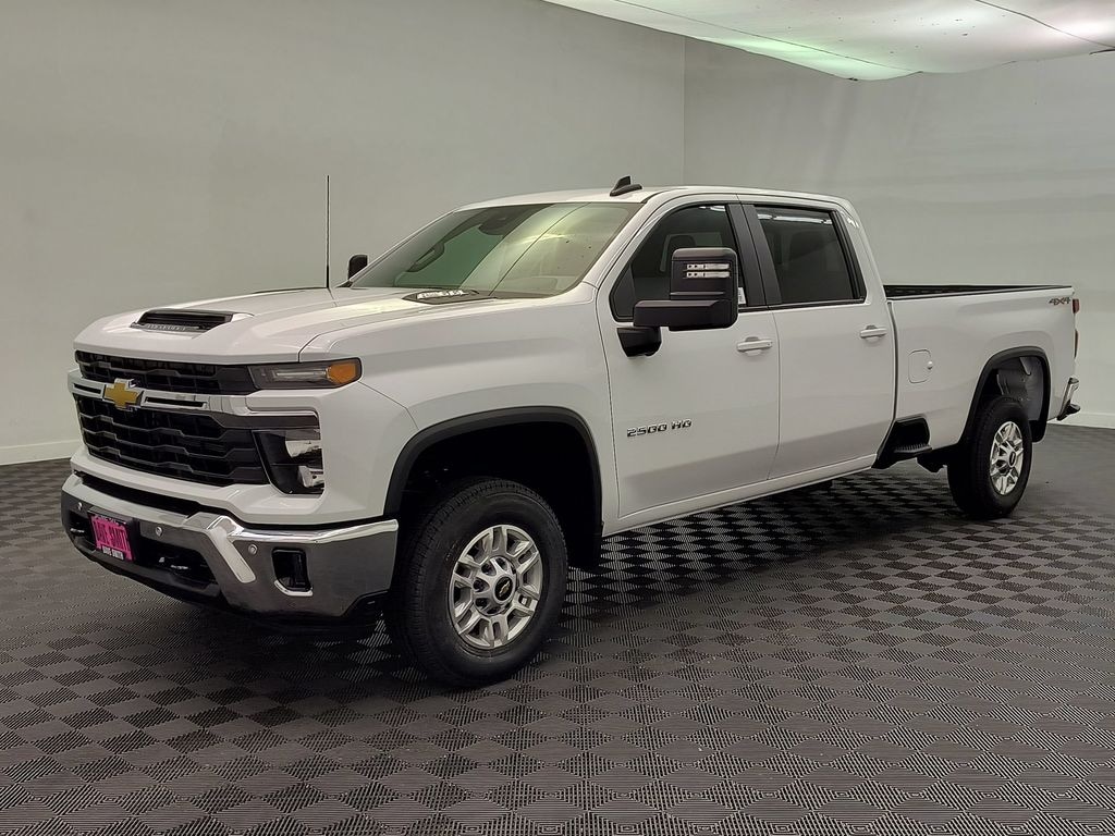New 2026 Chevrolet Silverado 2500 LT Crew Cab