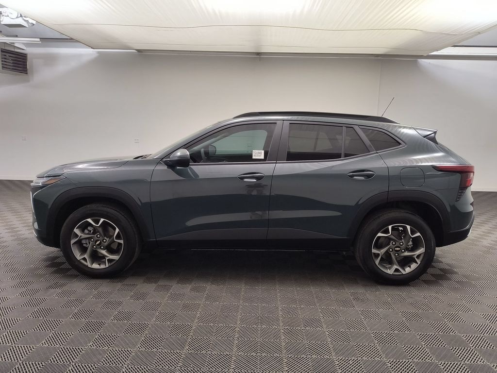 Used 2026 Chevrolet Trax LT SUV