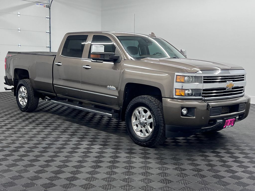 2015 Chevrolet Silverado 3500HD High Country - Photo 6