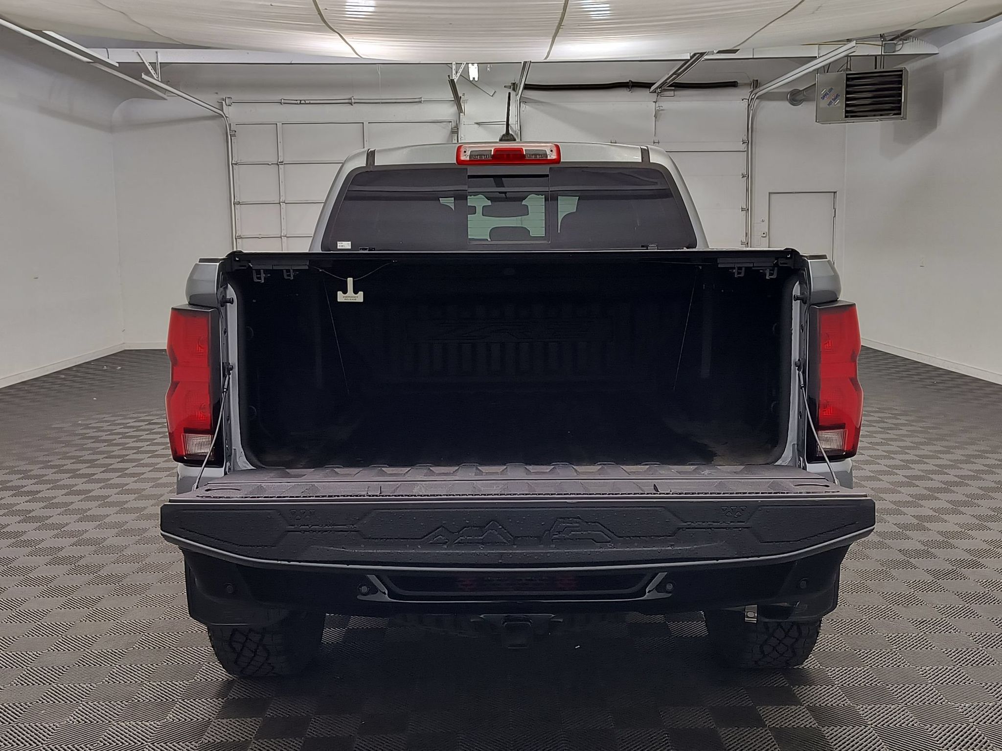 2024 Chevrolet Colorado ZR2 - Photo 22