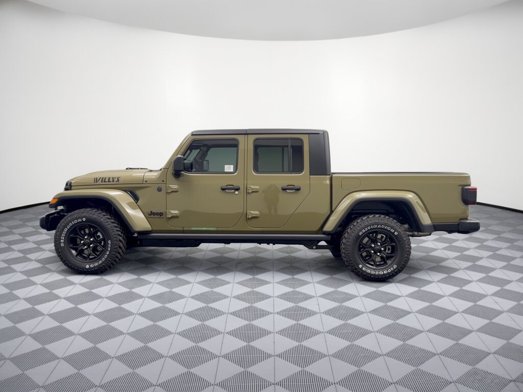 New 2026 Jeep Gladiator WILLYS 4X4 Pickup