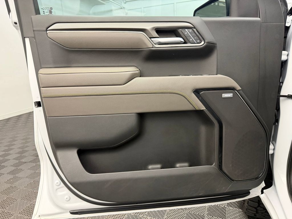 2023 Chevrolet Silverado 1500 ZR2 - Photo 22