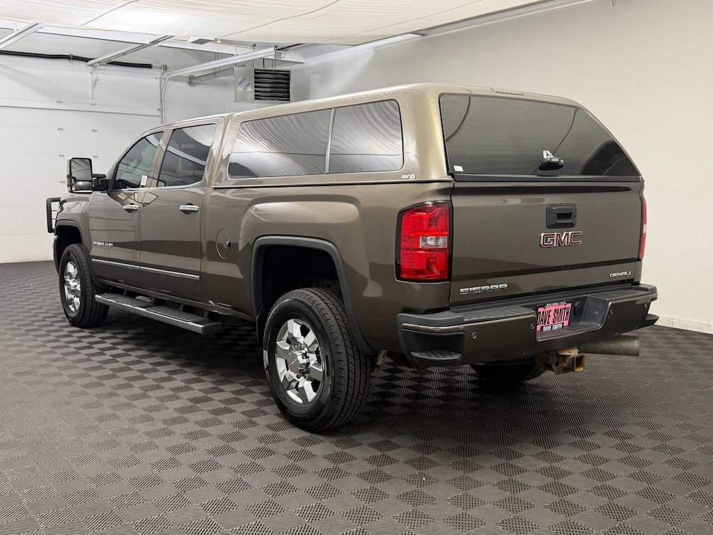Used 2015 GMC Sierra 3500HD Denali Truck Crew Cab