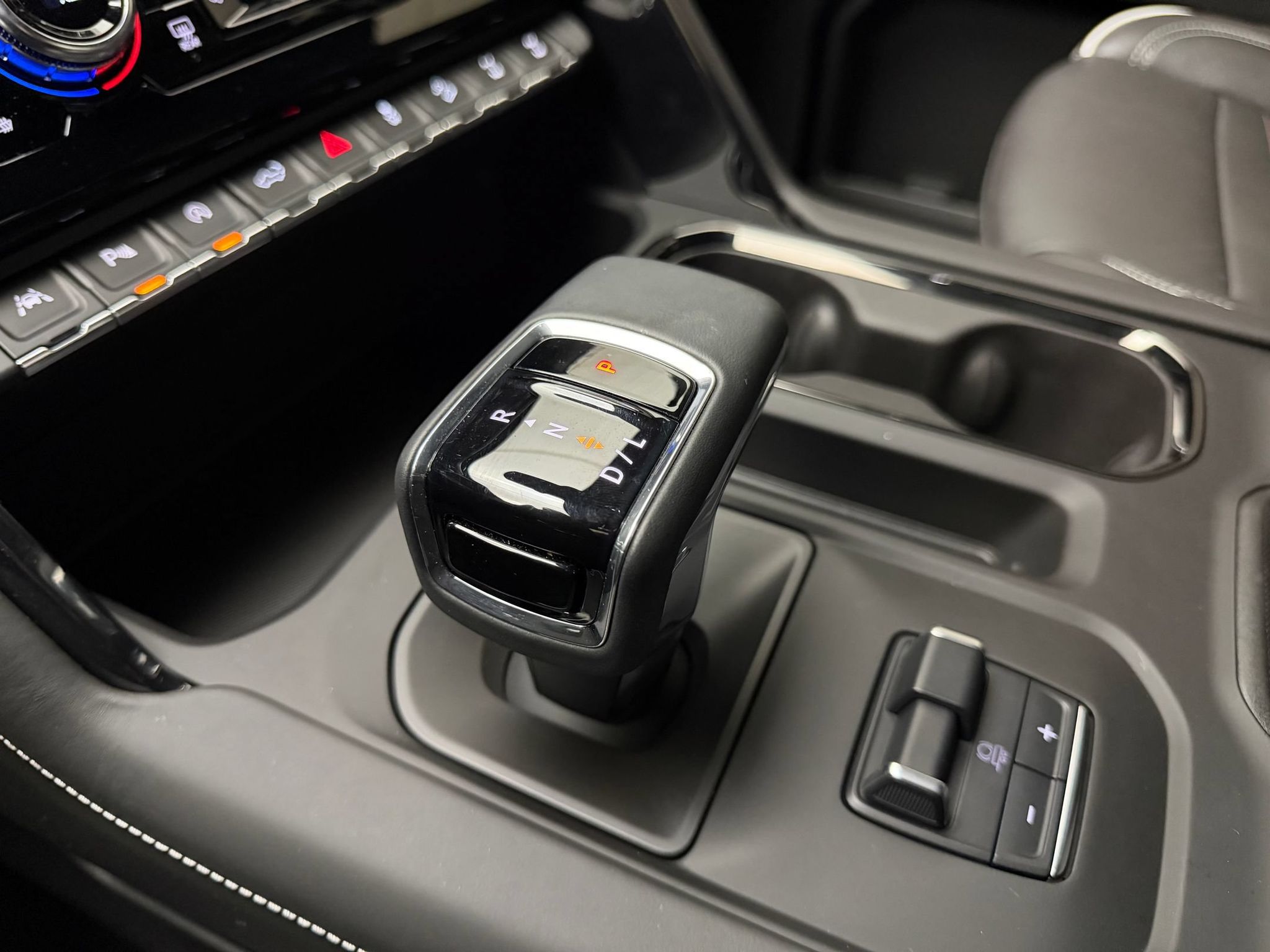 2024 GMC Sierra 1500 AT4X - Photo 15