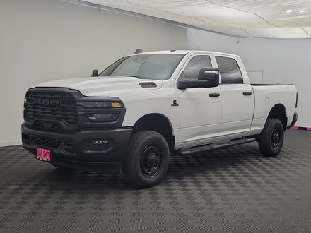 2026 Ram 2500 TRADESMAN CREW CAB 4X4 6'4 BOX Pickup