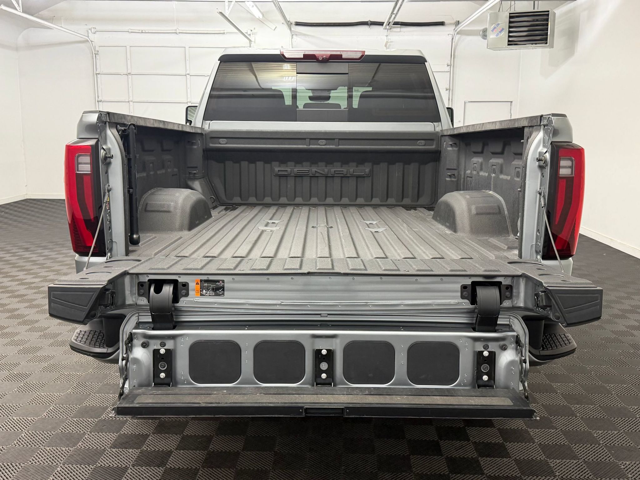 2024 GMC Sierra 2500HD Denali - Photo 22
