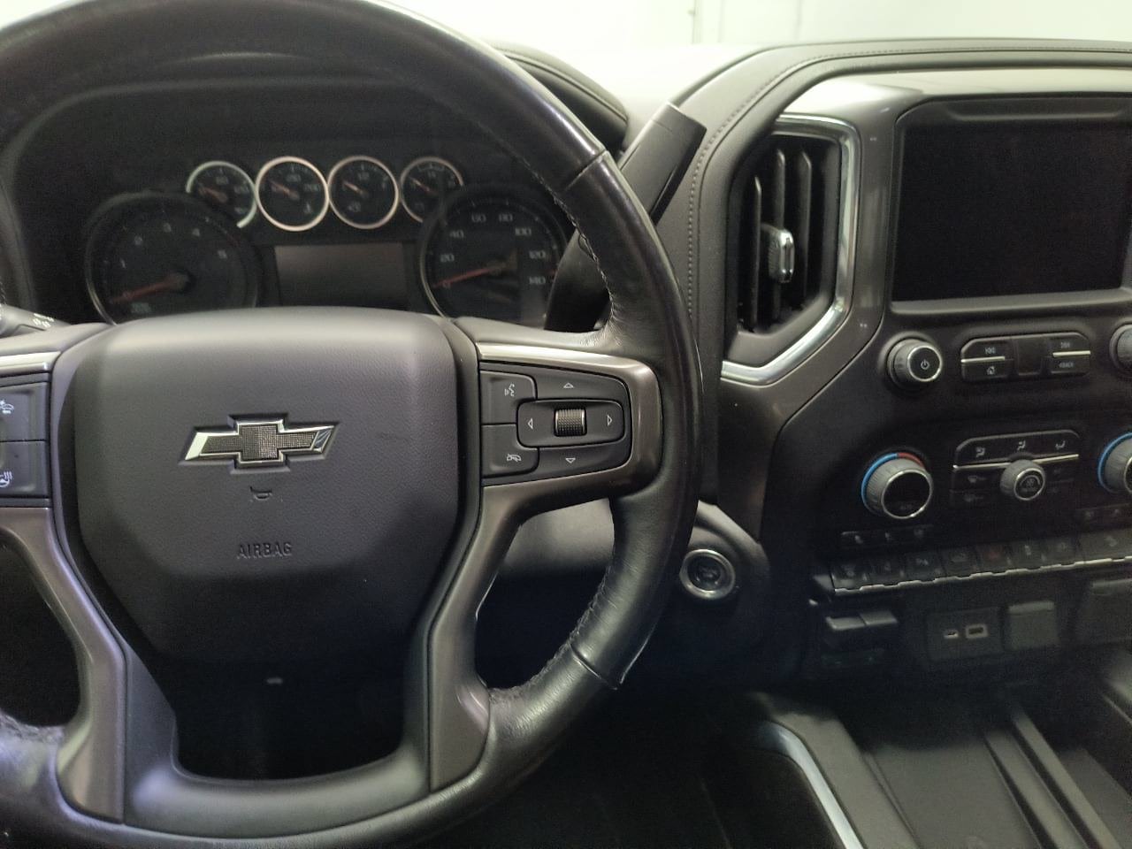 Photo 19