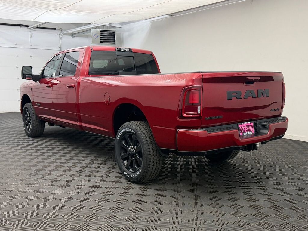 New 2026 Ram 3500 LARAMIE CREW CAB 4X4 8' BOX Pickup