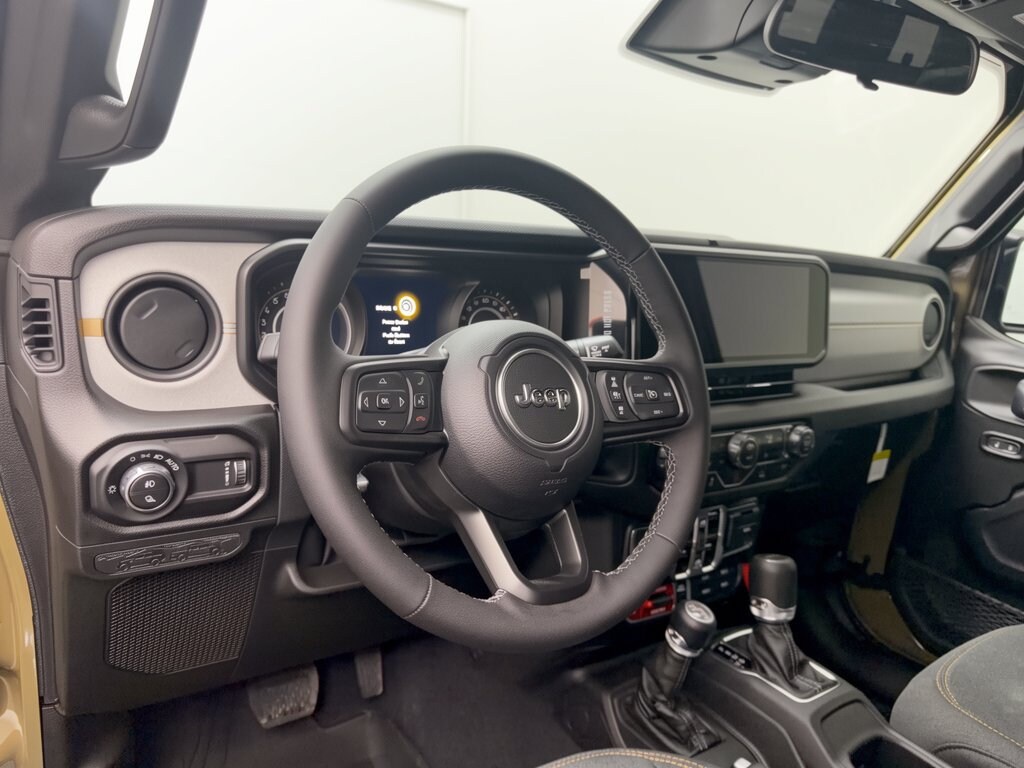 New 2026 Jeep Gladiator WILLYS 4X4 Pickup
