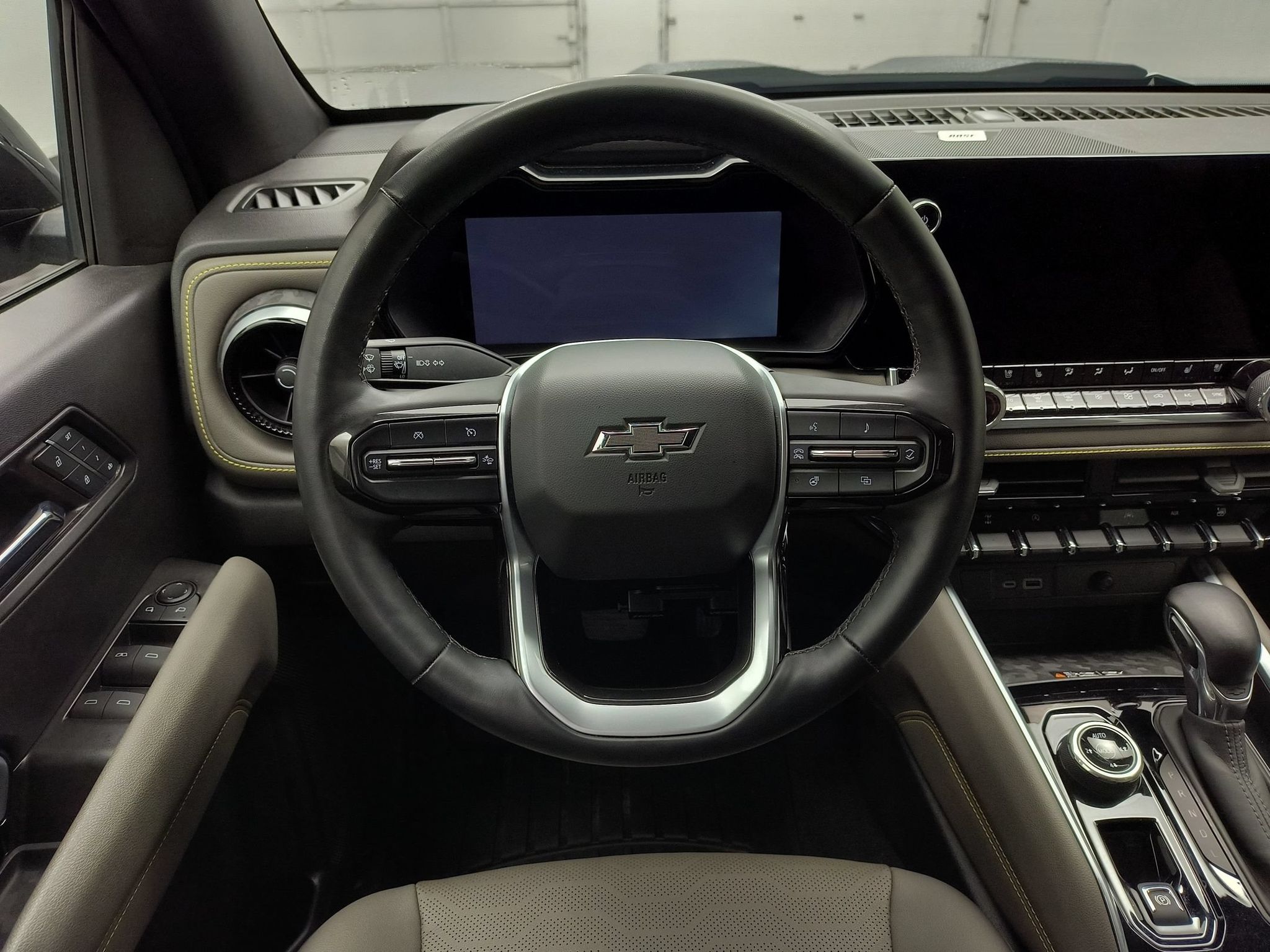 2024 Chevrolet Colorado ZR2 - Photo 27