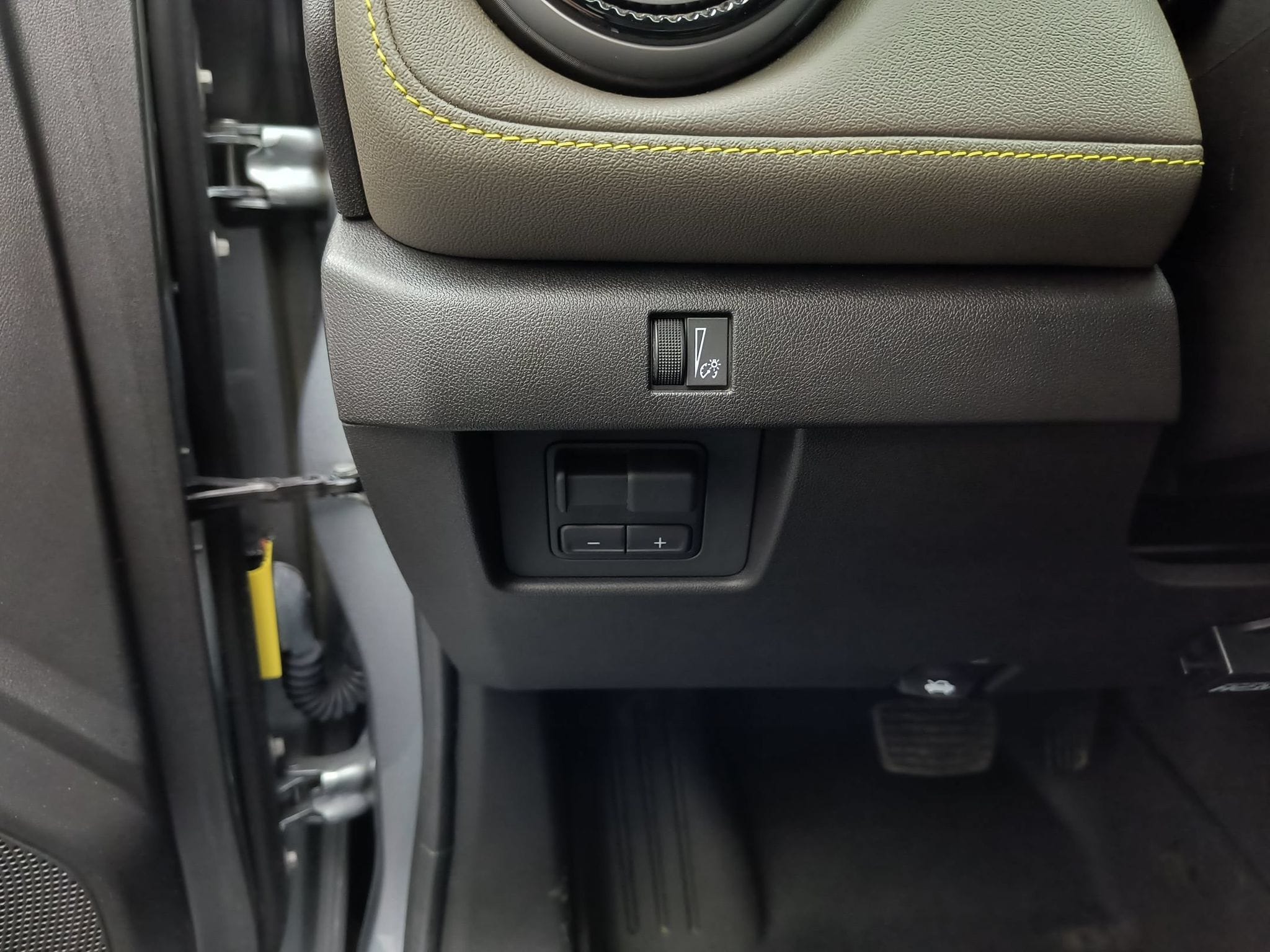 2024 Chevrolet Colorado ZR2 - Photo 15