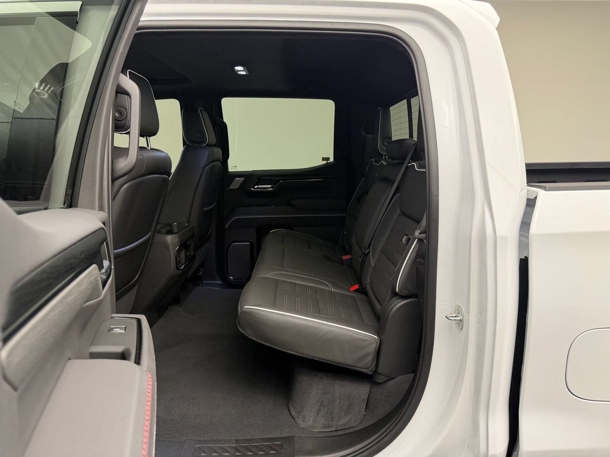 2024 GMC Sierra 1500 AT4X - Photo 20