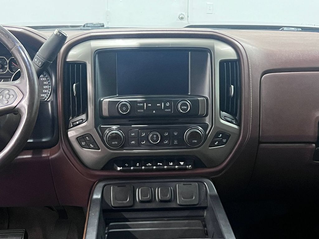 2015 Chevrolet Silverado 3500HD High Country - Photo 13