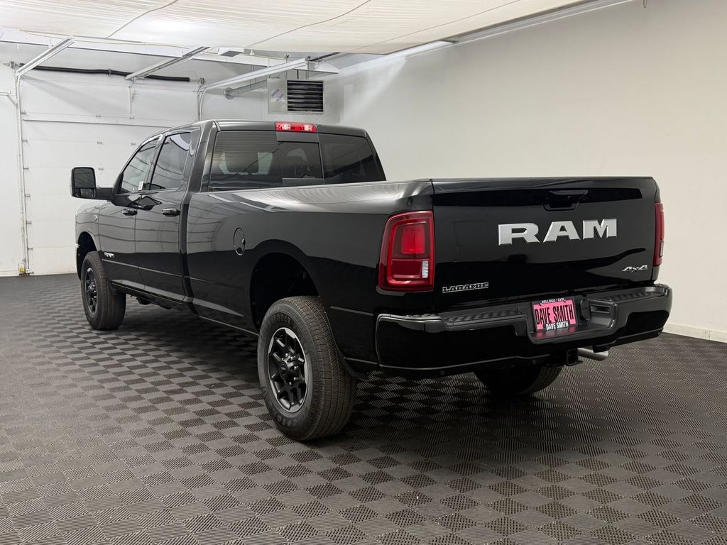 New 2027 Ram 2500 LARAMIE CREW CAB 4X4 8' BOX Pickup