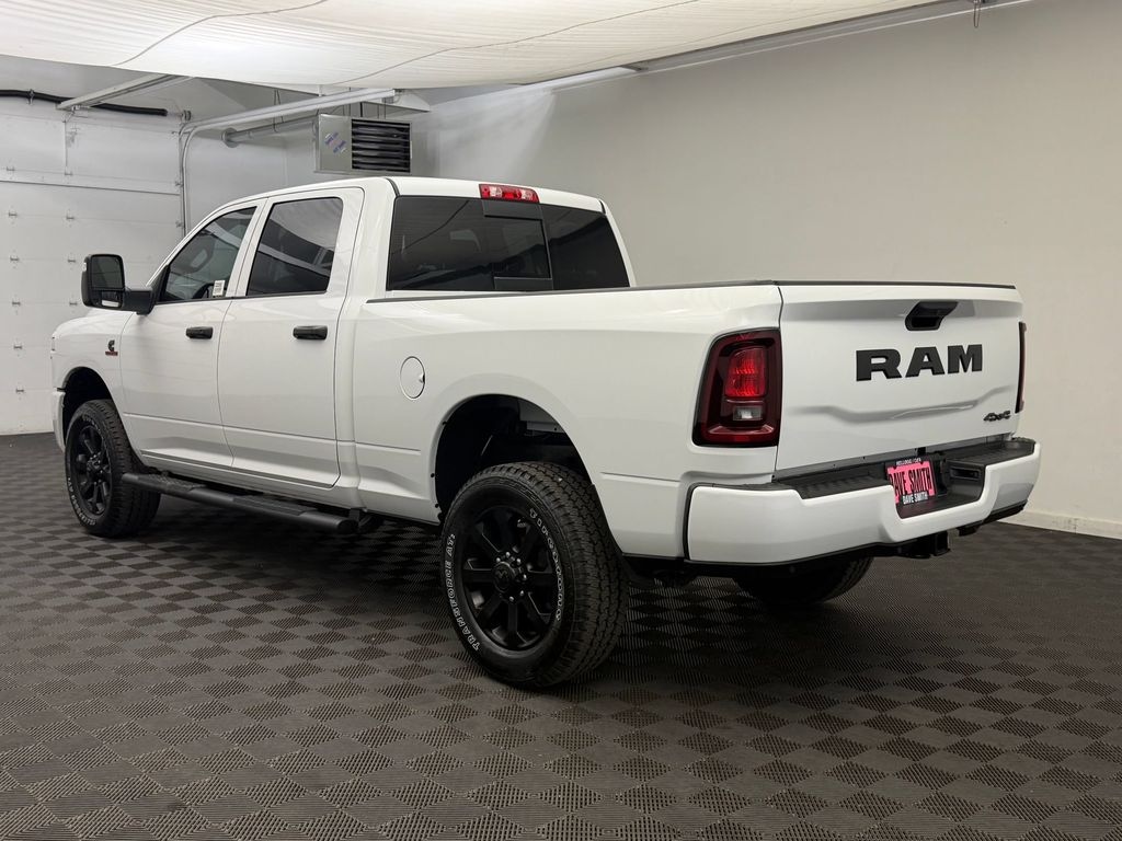 New 2026 Ram 2500 BLACK EXPRESS CREW CAB 4X4 6'4 BOX Pickup